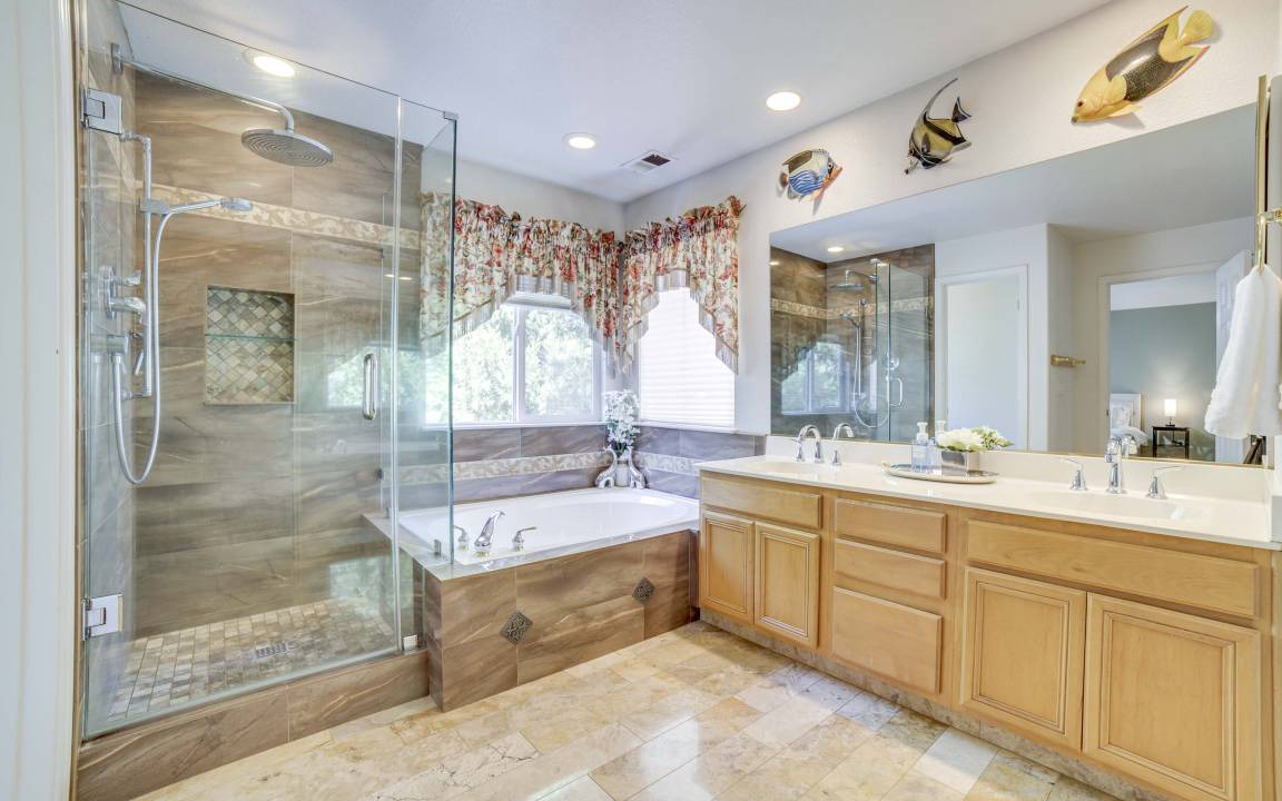 Photo of Bathroom in West University