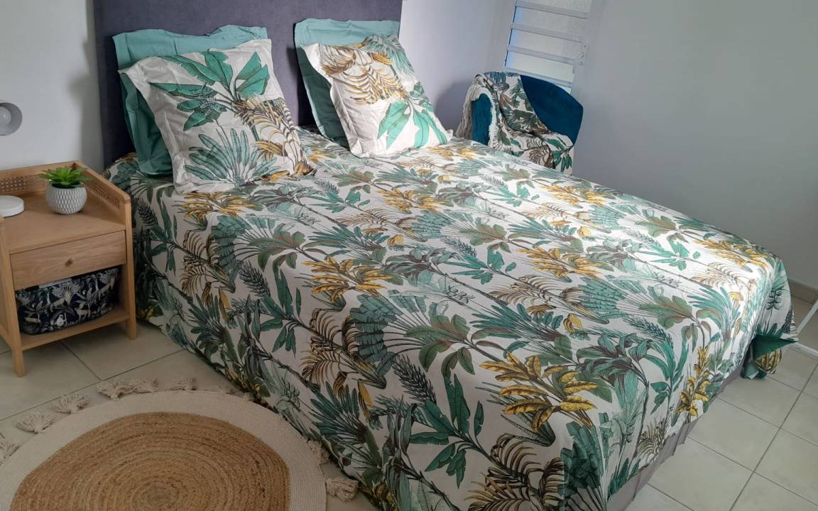 Photo of Bedroom in L'Autre-Bord