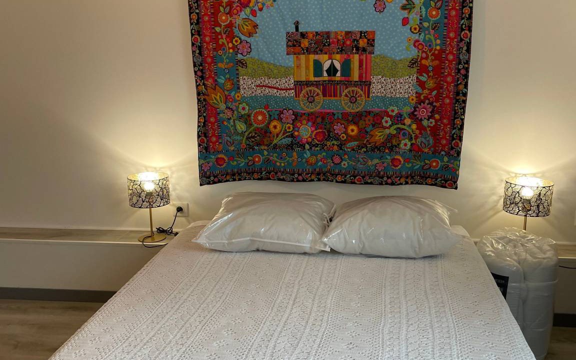 Photo of Bedroom in Saint-Georges-du-Rosay