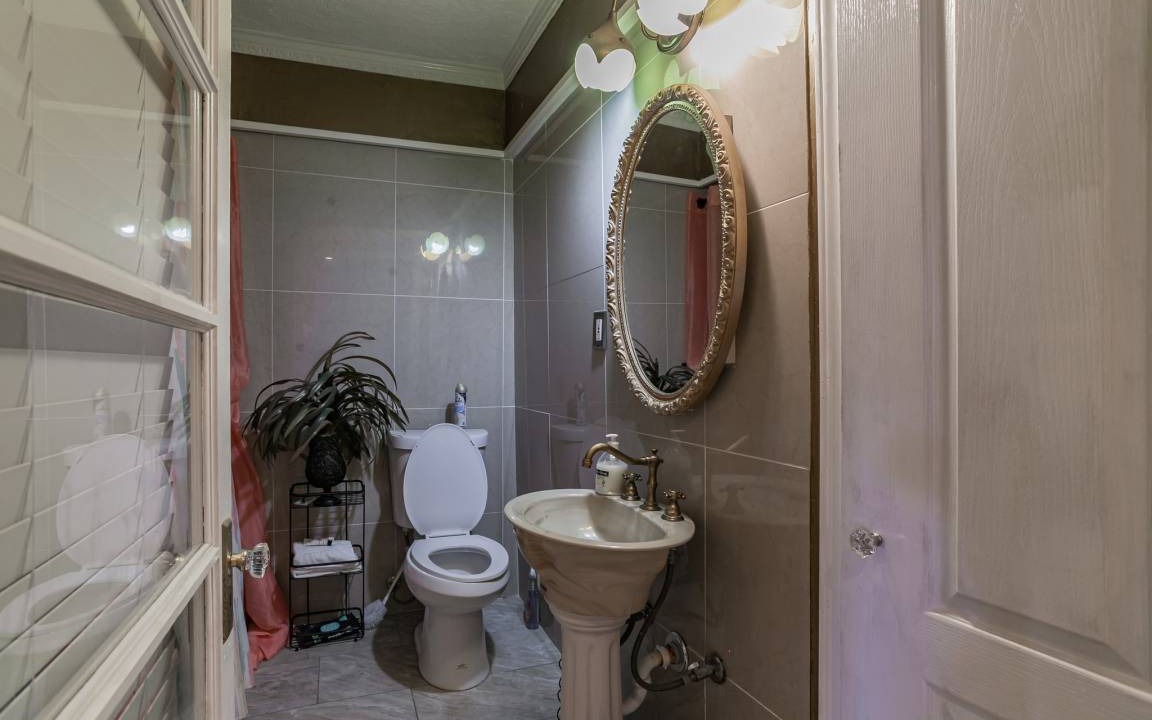 Photo of Bathroom in Seybold