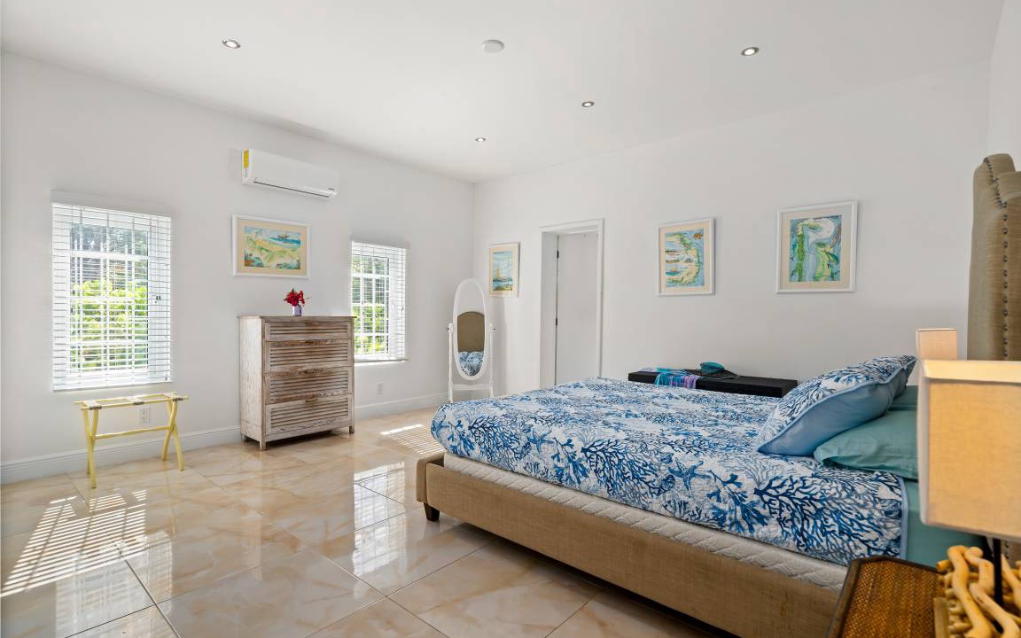 Photo of Bedroom in Nassau