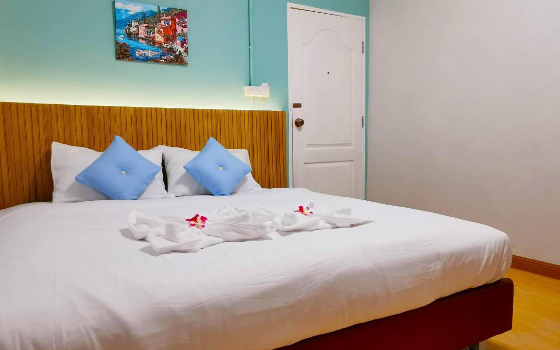 Photo of Bedroom in Talat Khwan