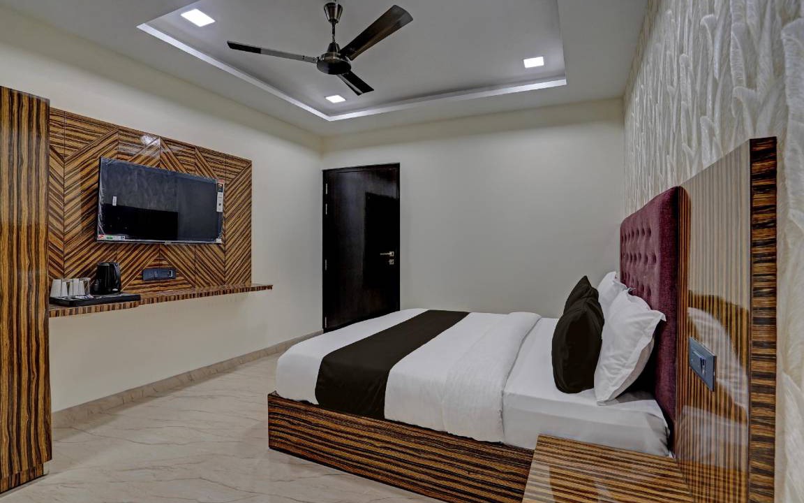 Photo of Bedroom in Allahabad