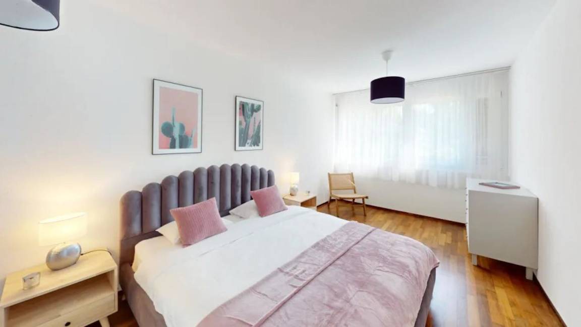 Photo of Bedroom in Morges
