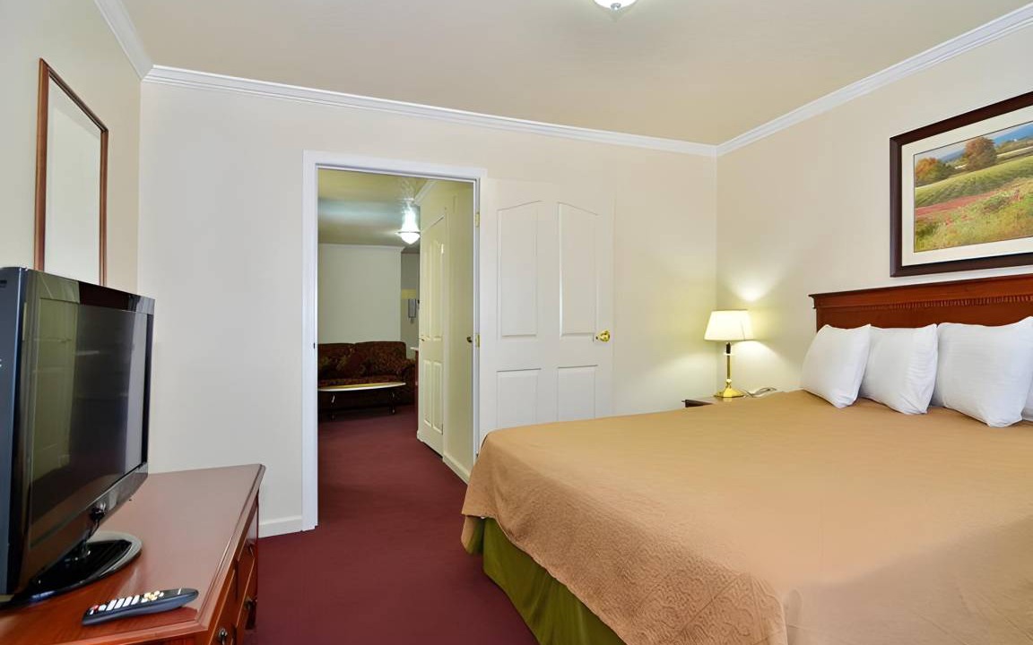 Photo of Bedroom in Salinas