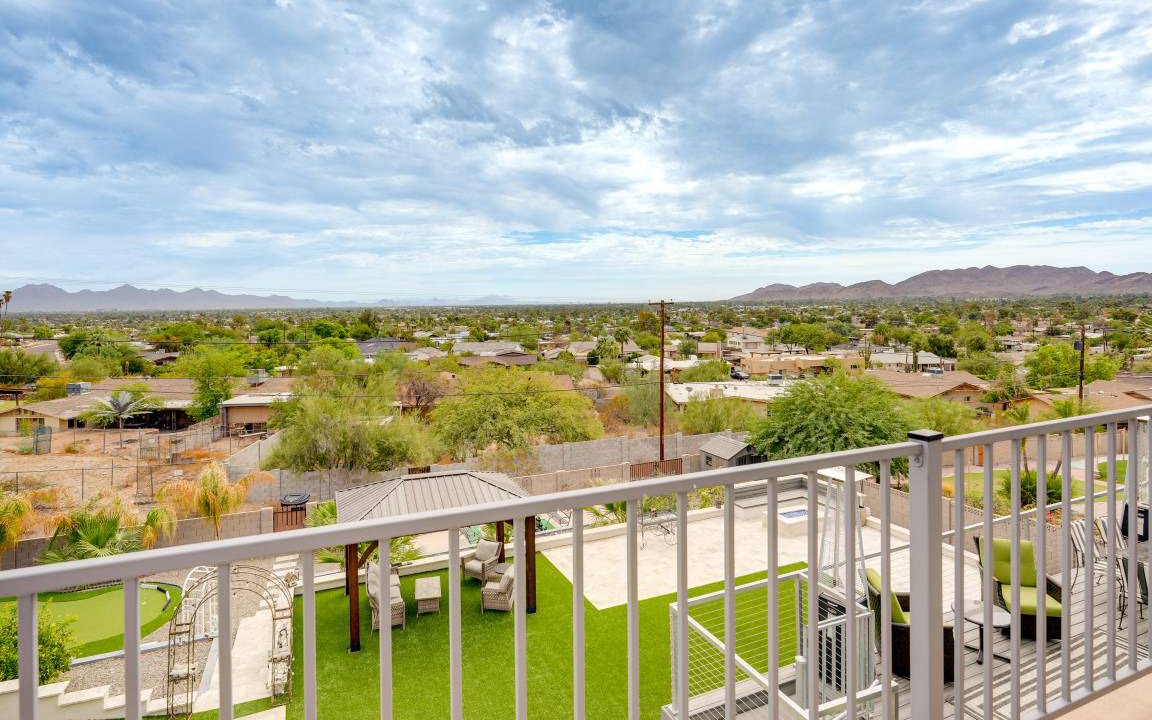 Photo of Others in Paradise Valley Village