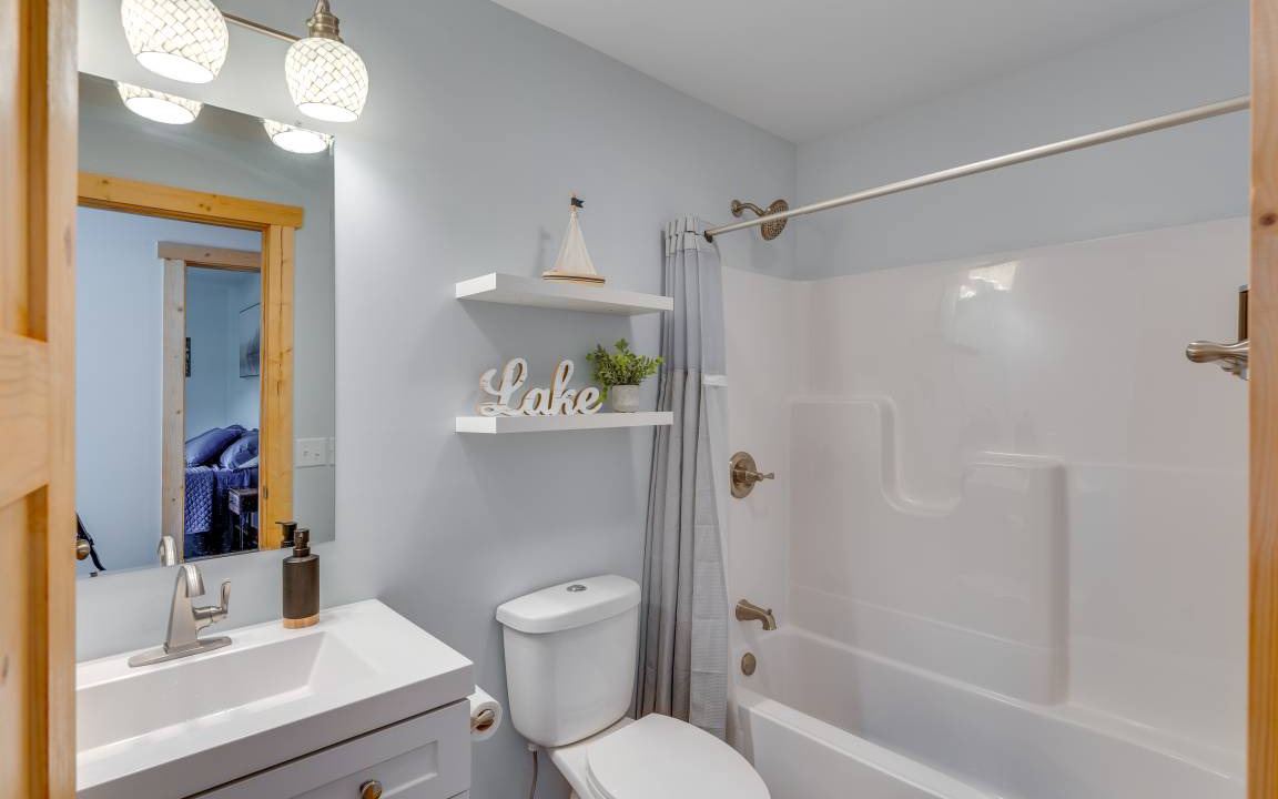 Photo of Bathroom in Lodi