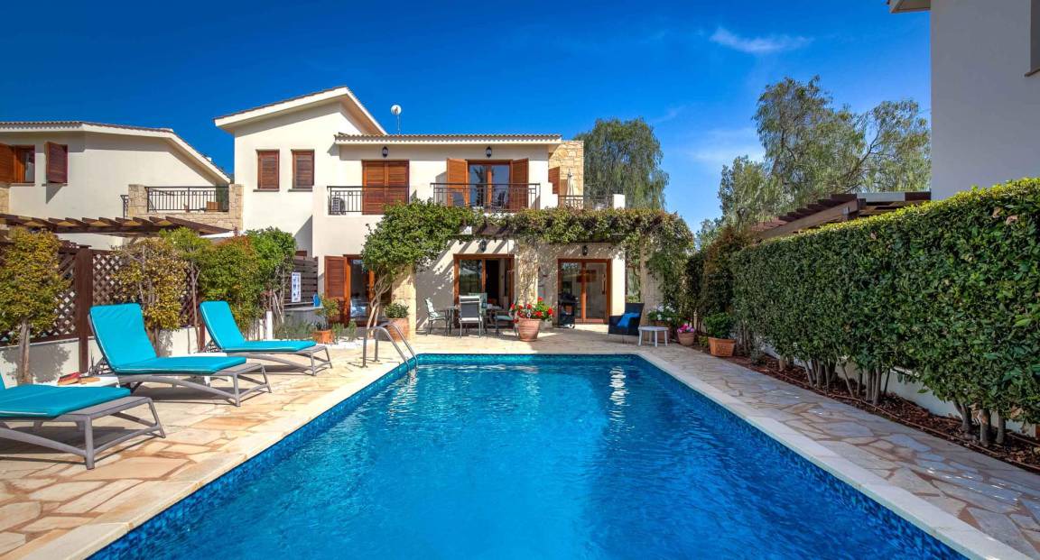 Photo of Others in Aphrodite Hills