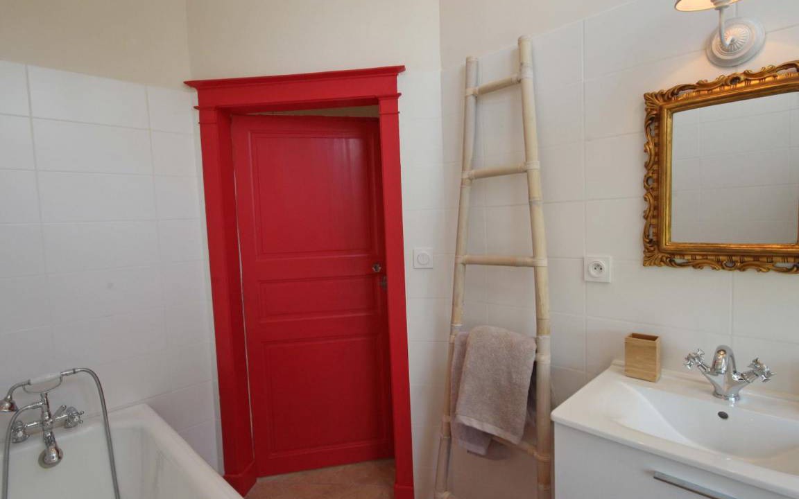 Photo of Bathroom in Bellavilliers