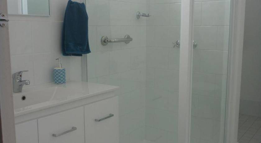 Photo of Bathroom in Glen Innes