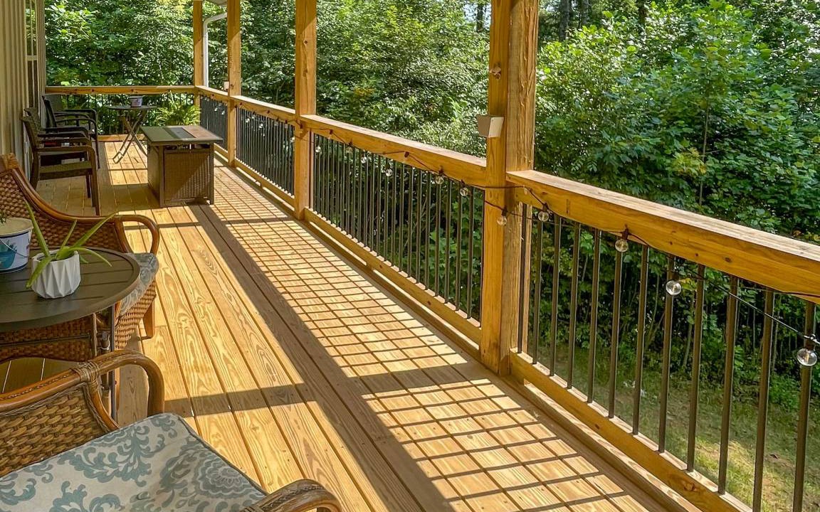 Photo of Patio Balcony in Tiger