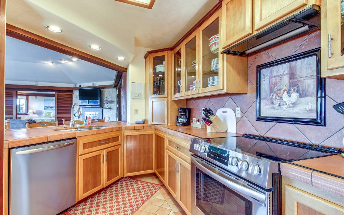 Photo of Kitchen in Coos Bay