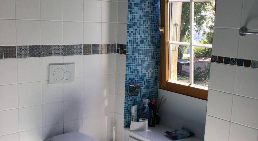Photo of Bathroom in Denens