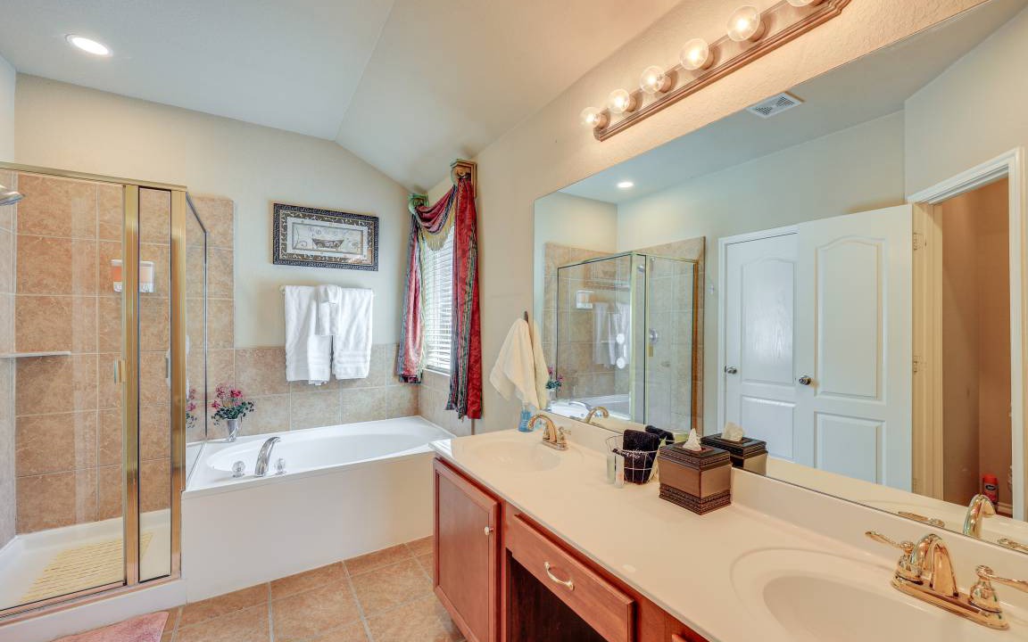 Photo of Bathroom in Wetmore