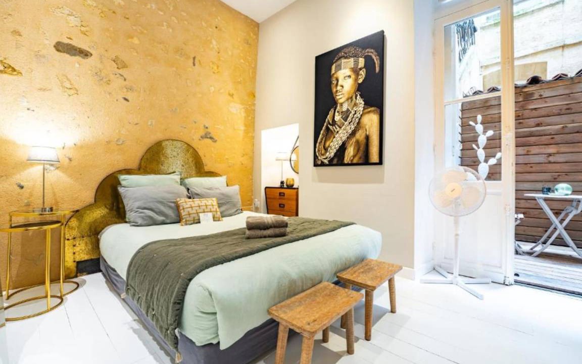 Photo of Bedroom in Hotel de Ville - Quinconces