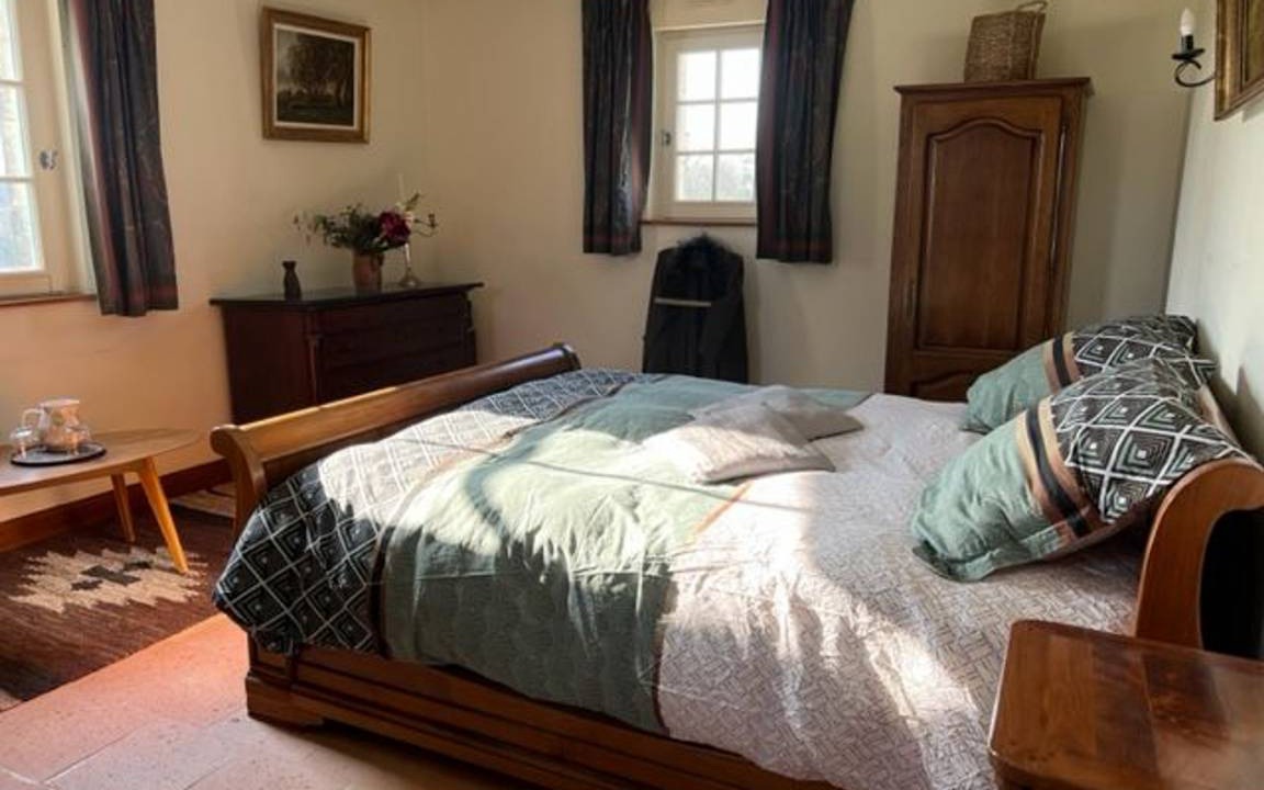 Photo of Bedroom in Dehault