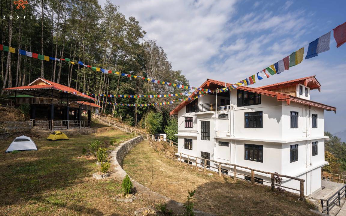 Photo of Others in Geyzing