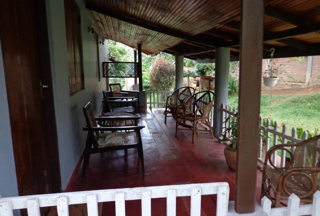 Photo of Others in Handessa