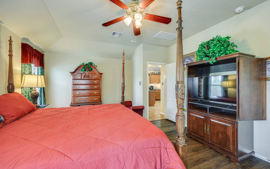 Photo of Bedroom in Wetmore