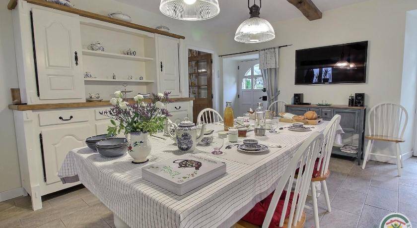 Photo of Kitchen in Plussulien