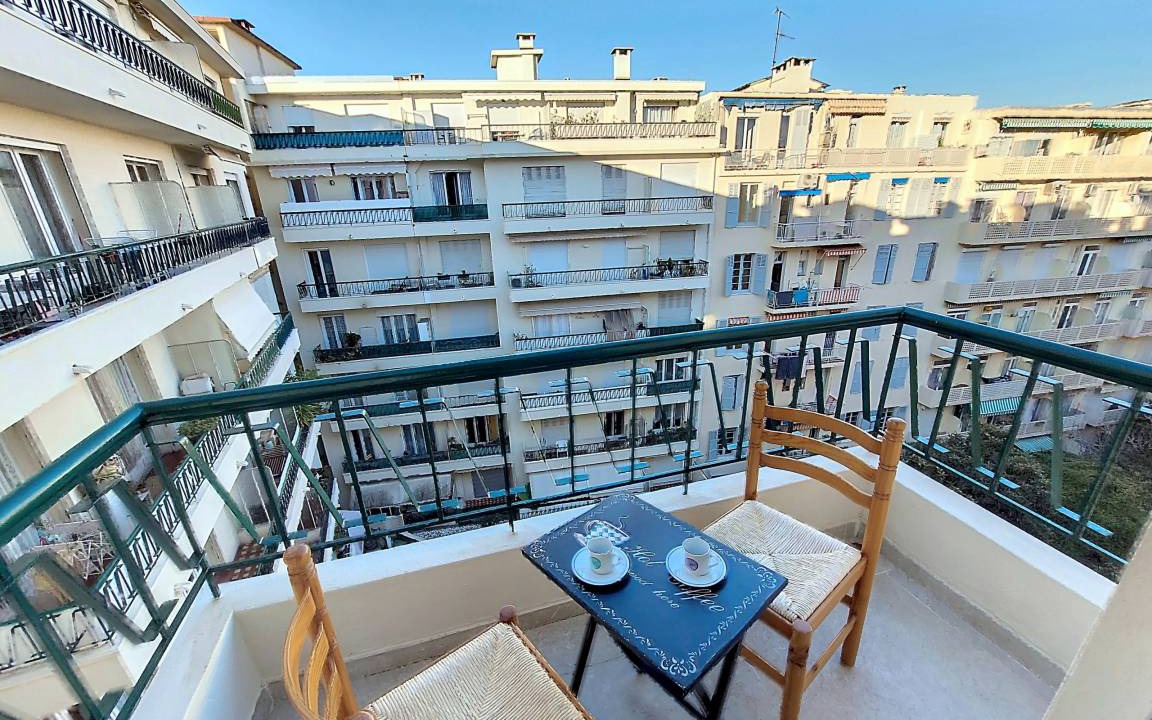Photo of Patio Balcony in Gambetta