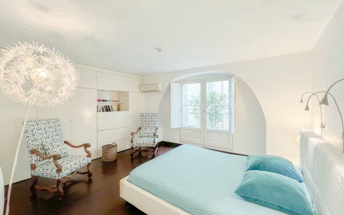 Photo of Bedroom in Bordeaux Golden Triangle