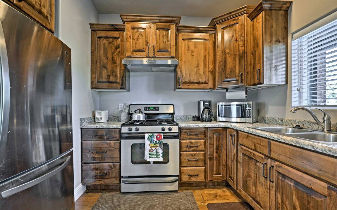 Photo of Kitchen in Mammoth Creek