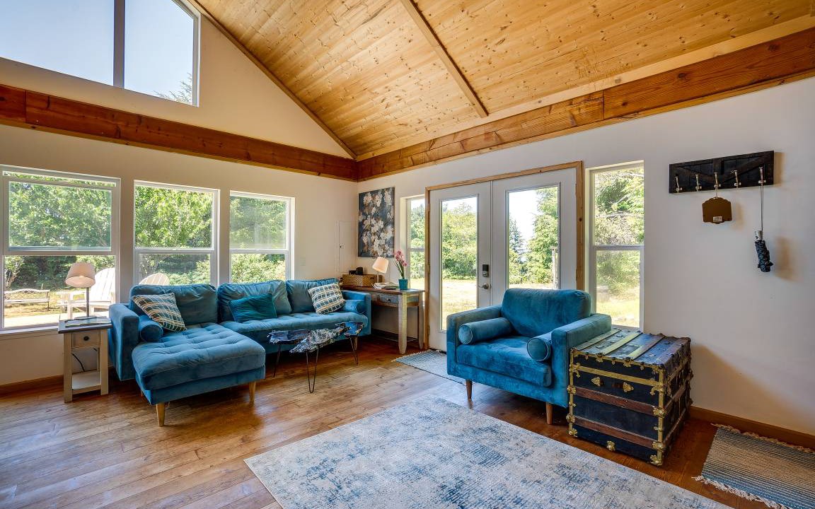 Photo of Livingroom in Gold Beach