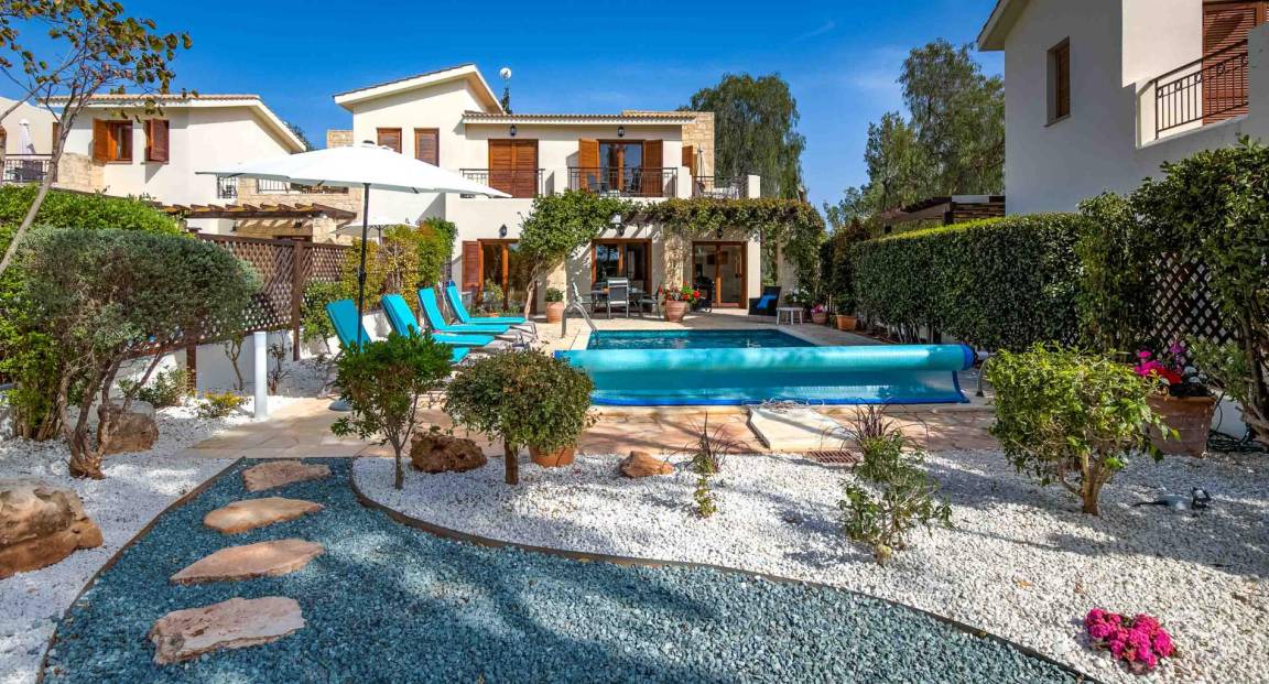 Photo of Others in Aphrodite Hills