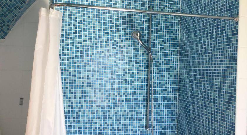 Photo of Bathroom in Denens