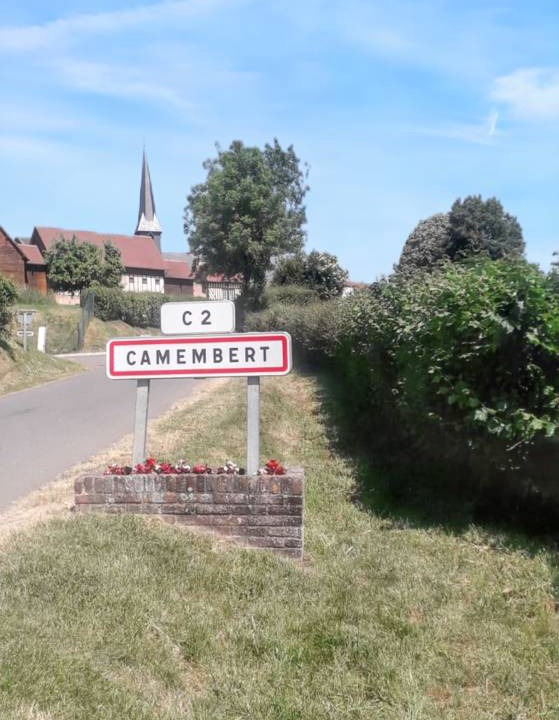 Photo of Others in Camembert