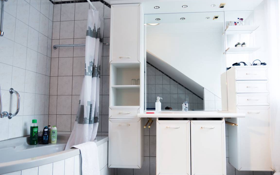 Photo of Bathroom in Ochtendung