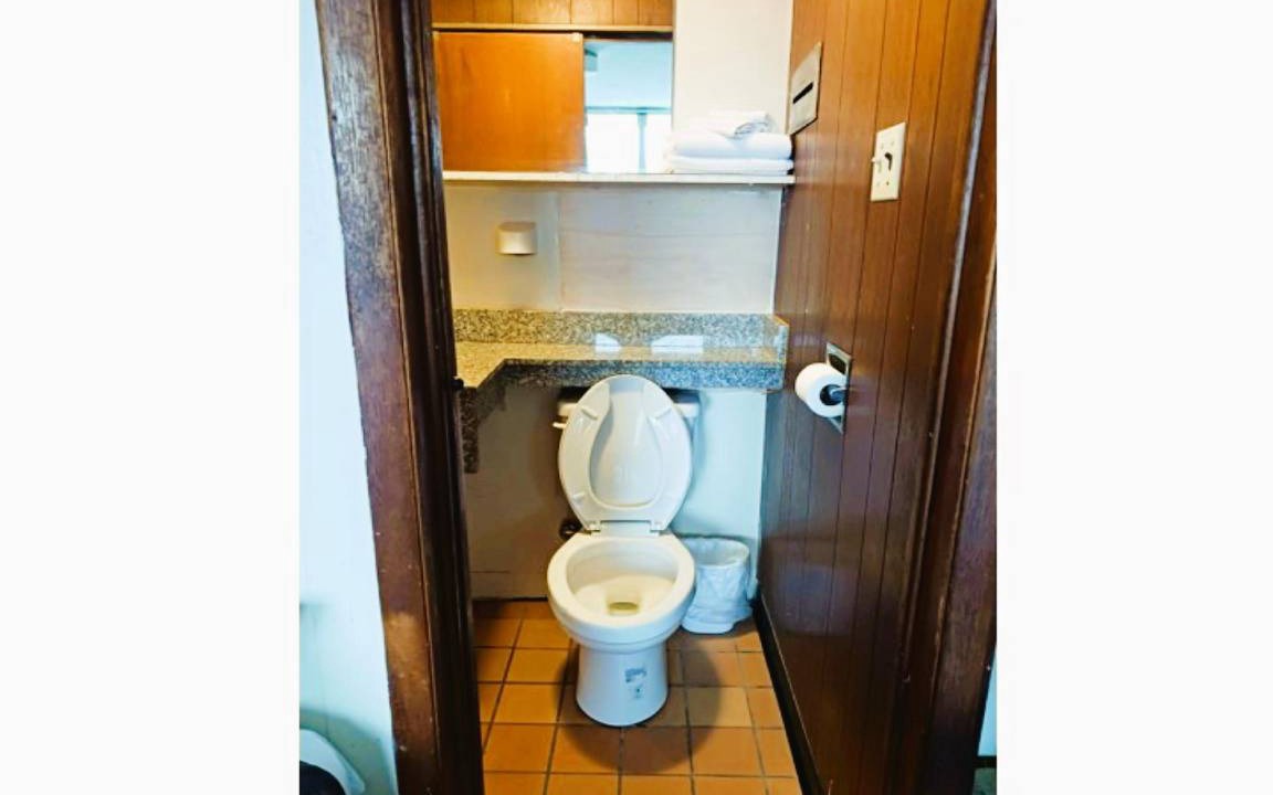 Photo of Bathroom in Goldbond