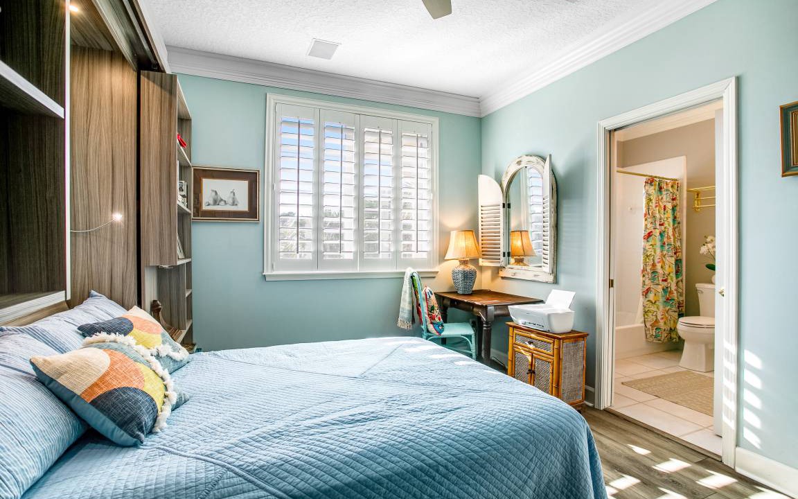 Photo of Bedroom in American Beach