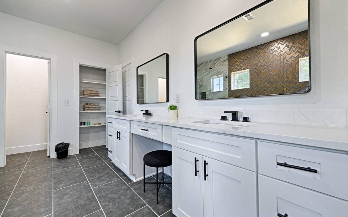 Photo of Bathroom in West Dallas