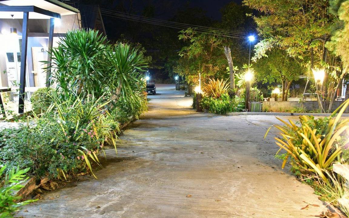 Photo of Buildings in Mittaphap