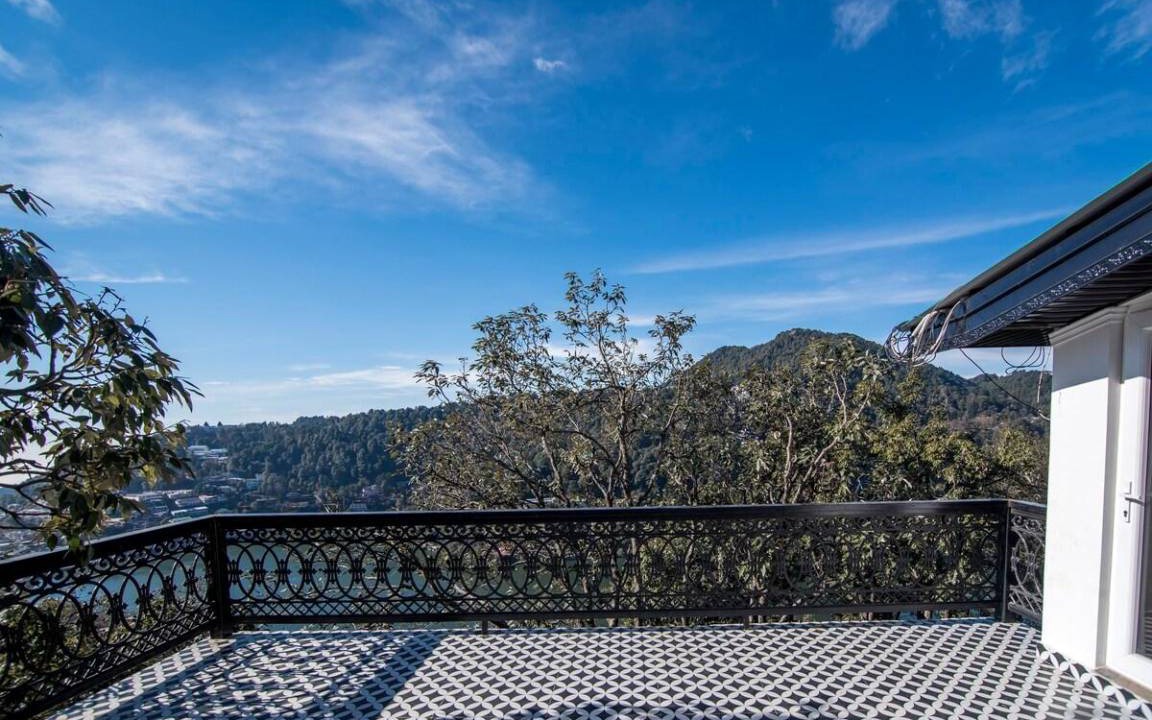 Photo of Patio Balcony in Mallital