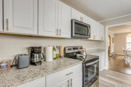 Photo of Kitchen in Crestline Heights