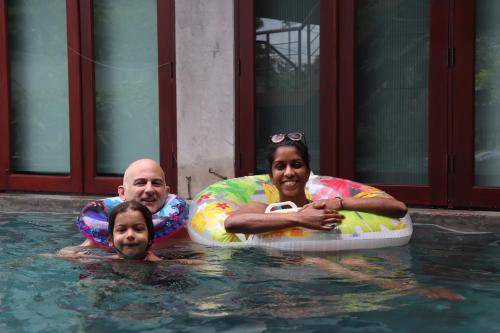 Photo of Others in Bangkok Yai