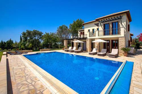 Photo of Others in Aphrodite Hills