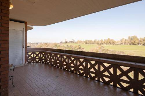 Photo of Patio Balcony in Zona XXIV Fonte Ostiense