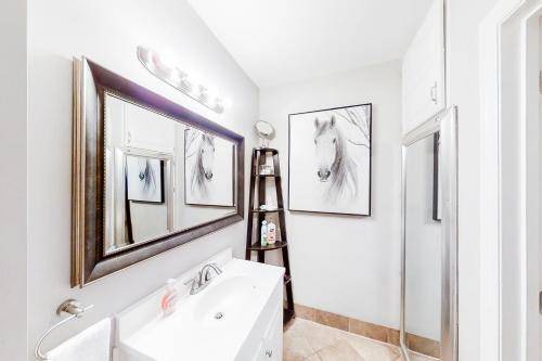 Photo of Bathroom in Downtown Nashville
