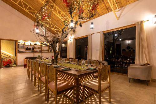 Photo of Livingroom in Naina Range