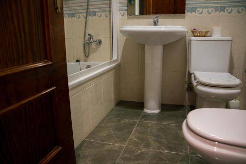 Photo of Bathroom in Adra