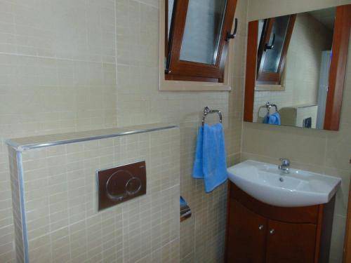 Photo of Bathroom in Larnaca City Centre
