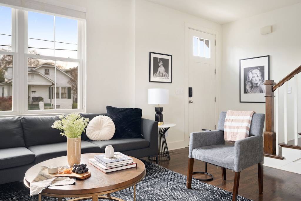 Photo of Livingroom in South Nashville
