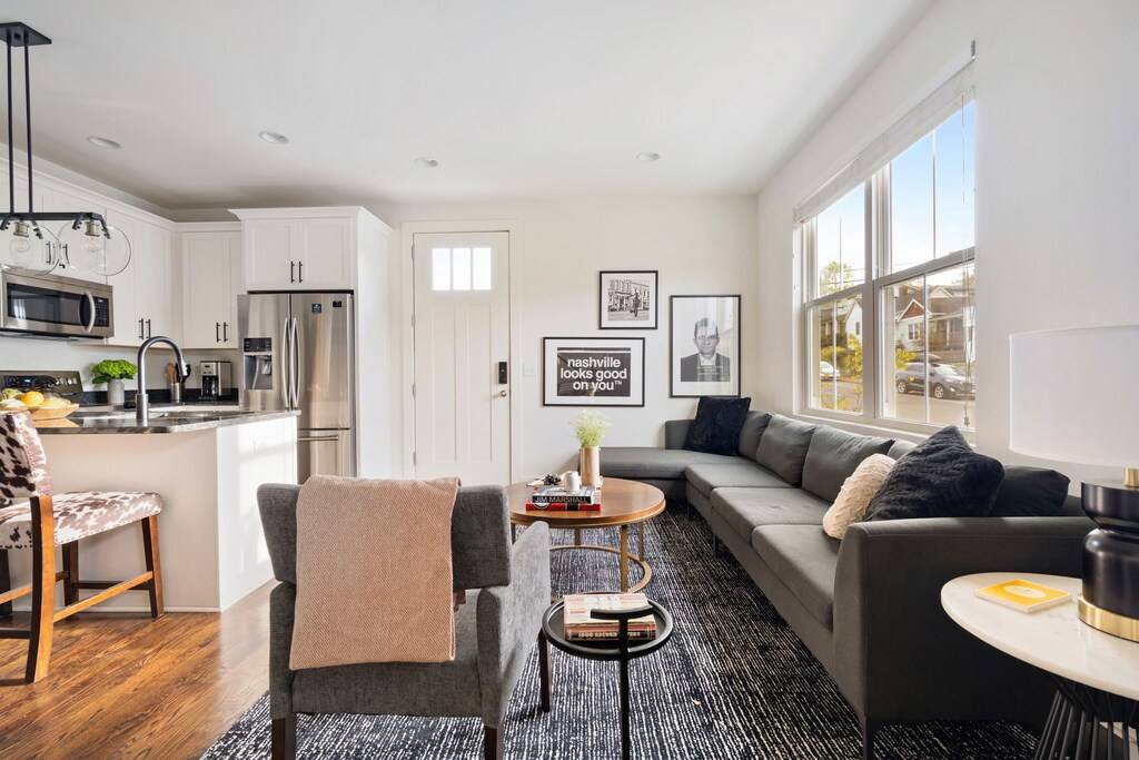 Photo of Livingroom in South Nashville