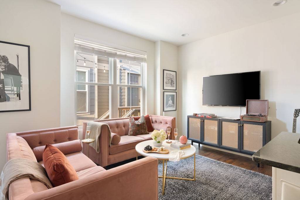 Photo of Livingroom in South Nashville