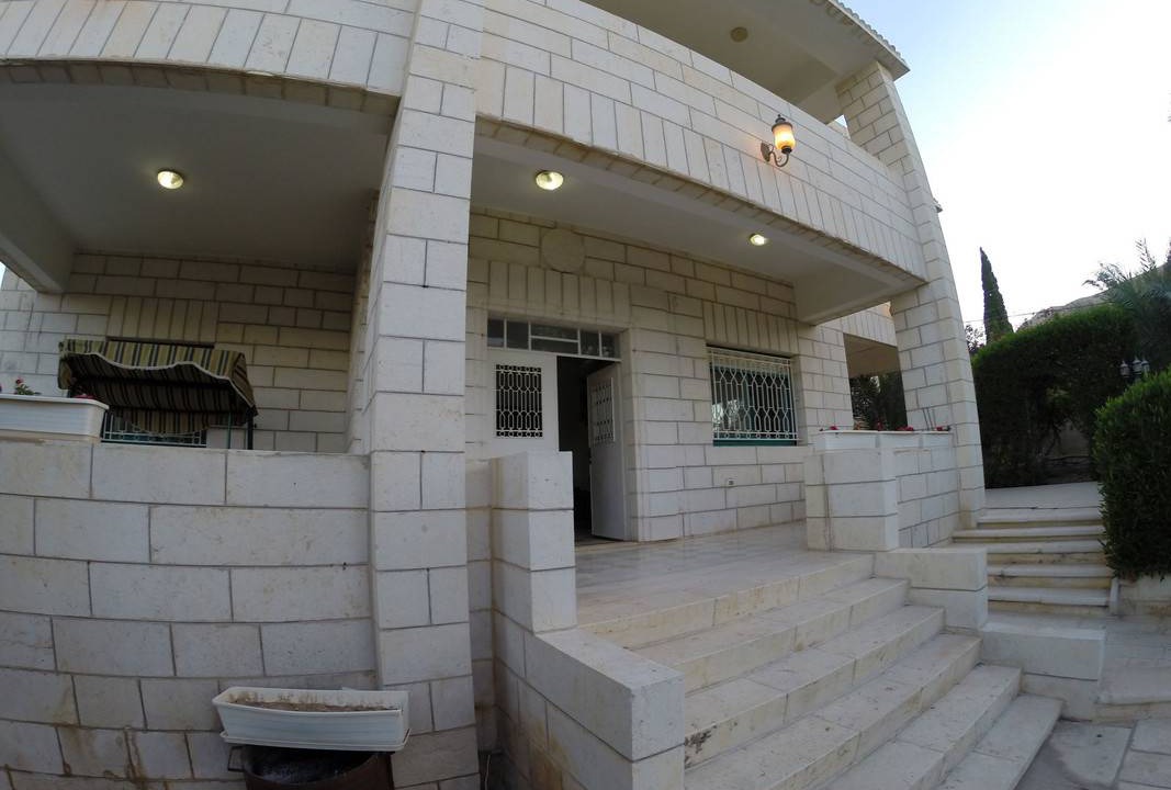 Photo of Others in Jericho