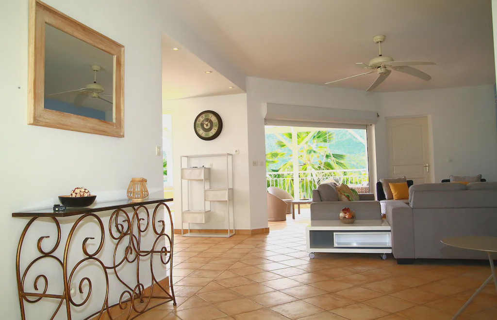 Photo of Livingroom in Trois-Rivieres
